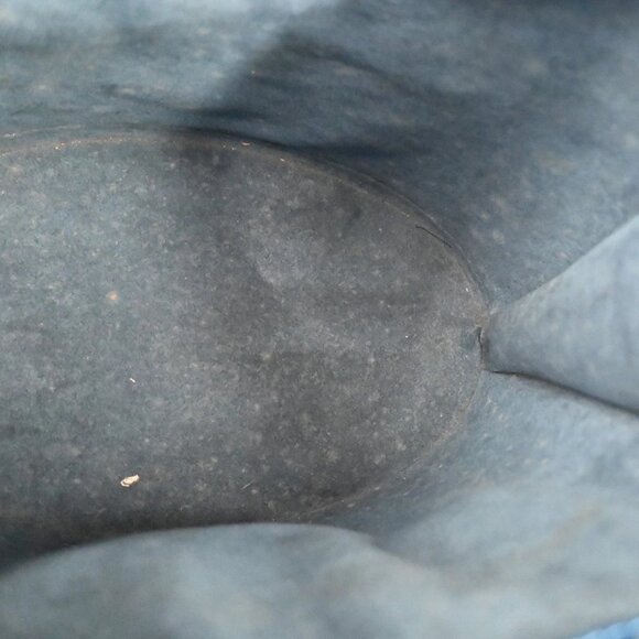 LOUIS VUITTON LV Logo Cluny Shoulder Bag Epi Leather Blue France M52255 85EF306 - Picture 11 of 15